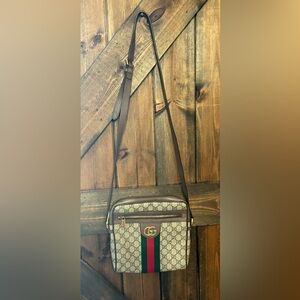 Gucci Ophidia Messenger Bag